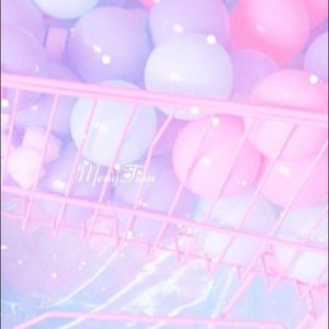 Meet your Posher, Lenora